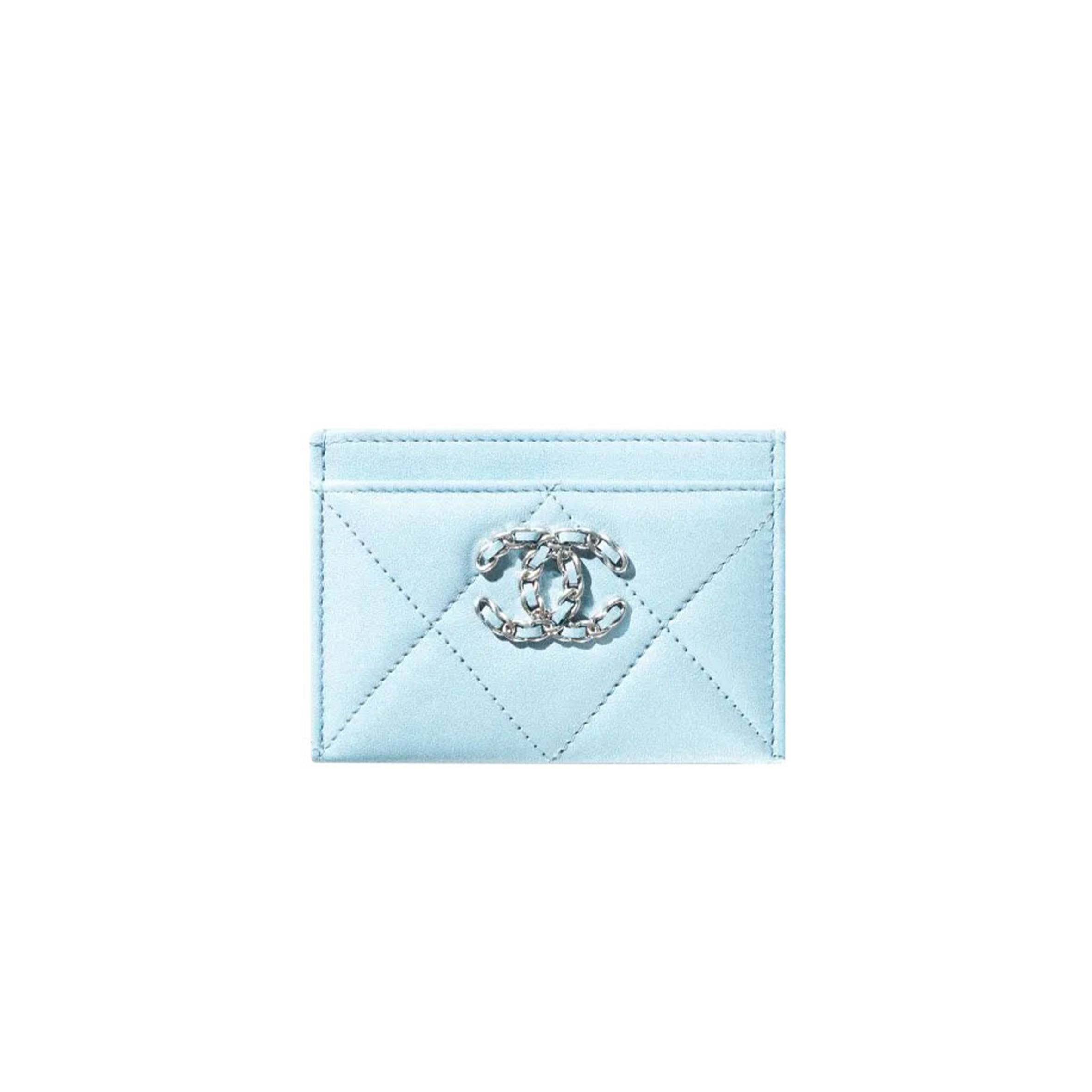 CHANEL CHANEL 19 CARD HOLDER  SILVER HARDWARE AP1167 B07327 NH626 (11.2*7.5*0.5cm)